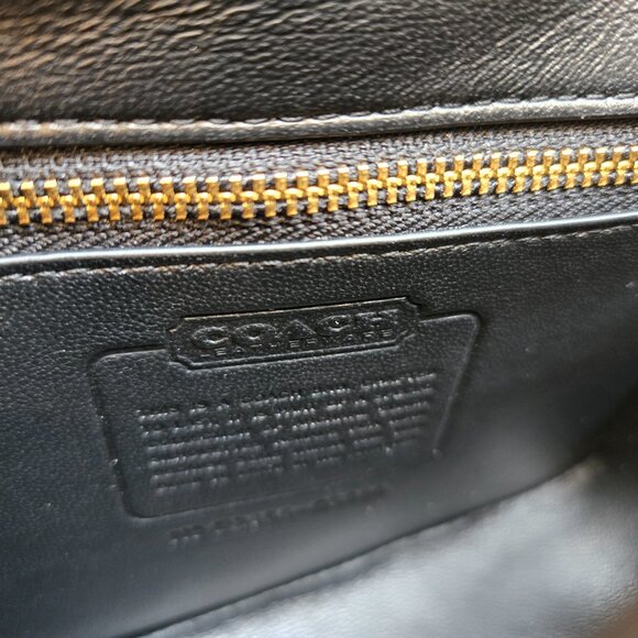 Coach Willis Top Handle 18 - Picture 10 of 15